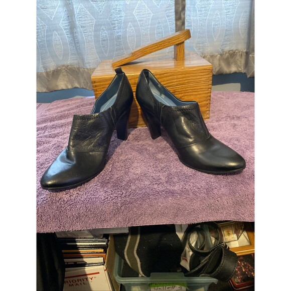 Biala Italian‎ Leather High Heel Booties Women's Shoes Black Size 10 Soft - Picture 9 of 11